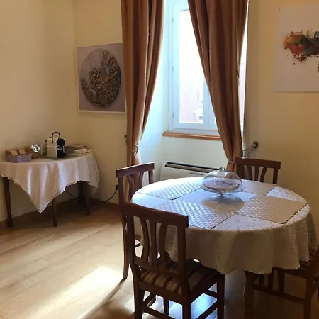 住宿加早餐酒店 艾普拉蒂罗马套房住宿加早餐旅馆 4*