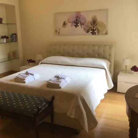 住宿加早餐酒店 艾普拉蒂罗马套房住宿加早餐旅馆 4*