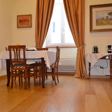 住宿加早餐酒店 艾普拉蒂罗马套房住宿加早餐旅馆