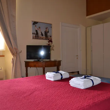 艾普拉蒂罗马套房住宿加早餐旅馆 住宿加早餐酒店 4*