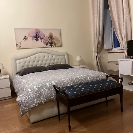 I Prati Di فندق مبيت وإفطار