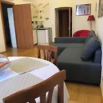 住宿加早餐酒店 艾普拉蒂罗马套房住宿加早餐旅馆 4*