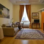 艾普拉蒂罗马套房住宿加早餐旅馆 住宿加早餐酒店 4*